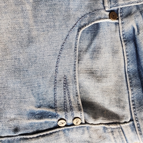 O Neill shorts - Picture 3 of 9